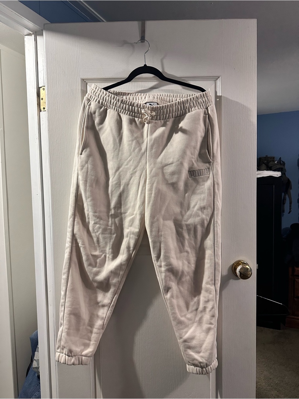 Puma Cream Women's Jogger Sweatpants